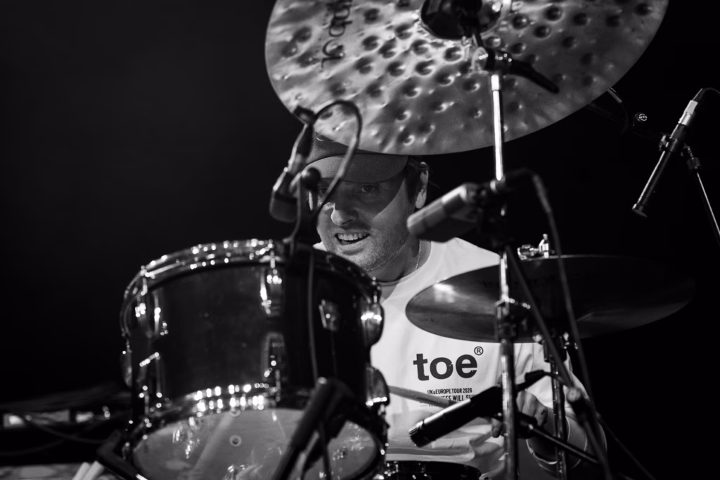 Tangled Hair Troxy Magda Campagne 20