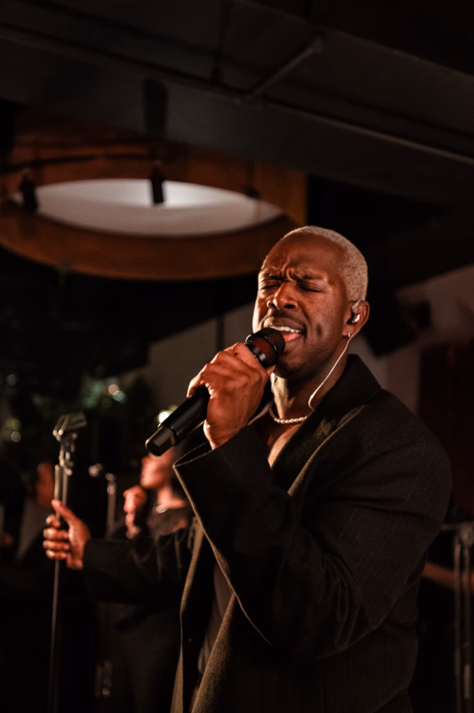 Will Brown Middle Eight Magda Campagne 31