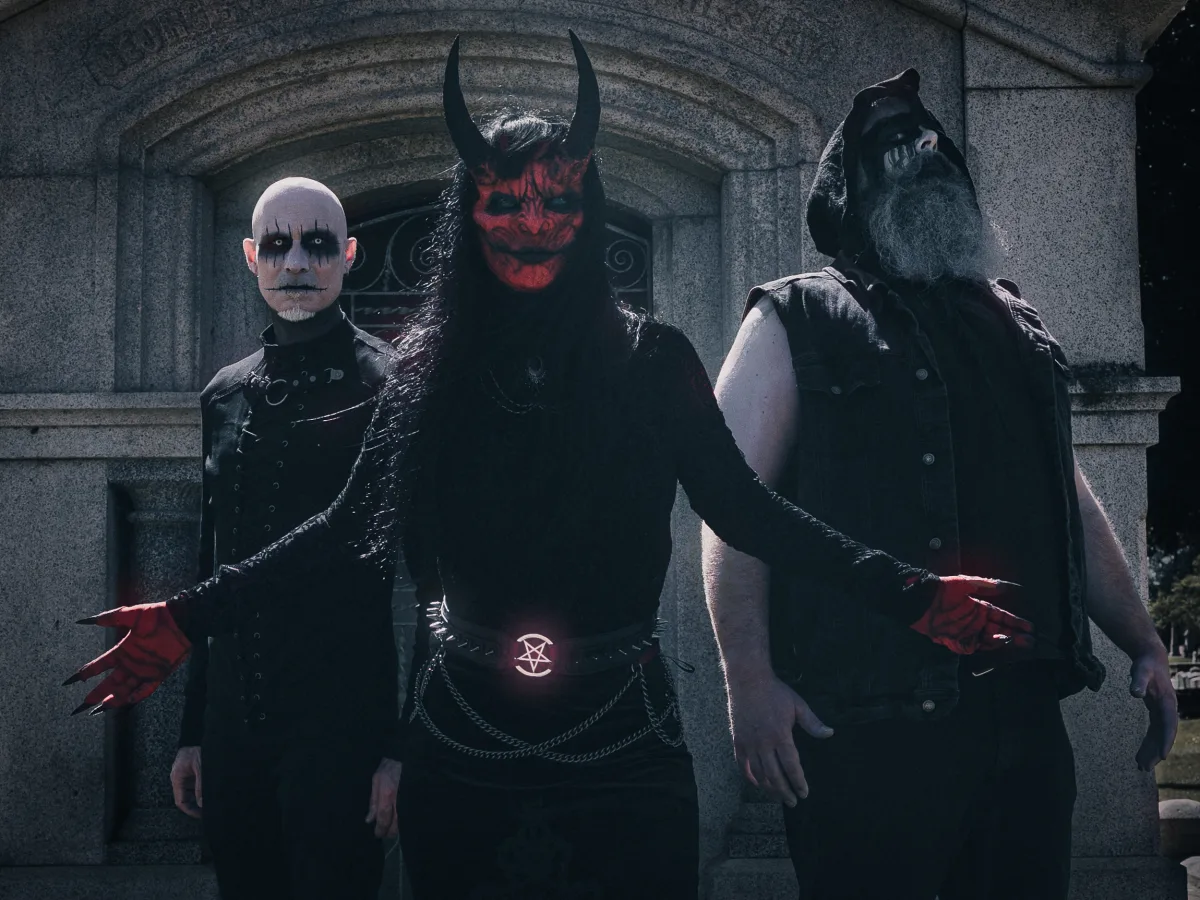 Vesseles release ‘Until They Are Dust (Reclaimed)’ ahead of new album Home (Reclaimed)