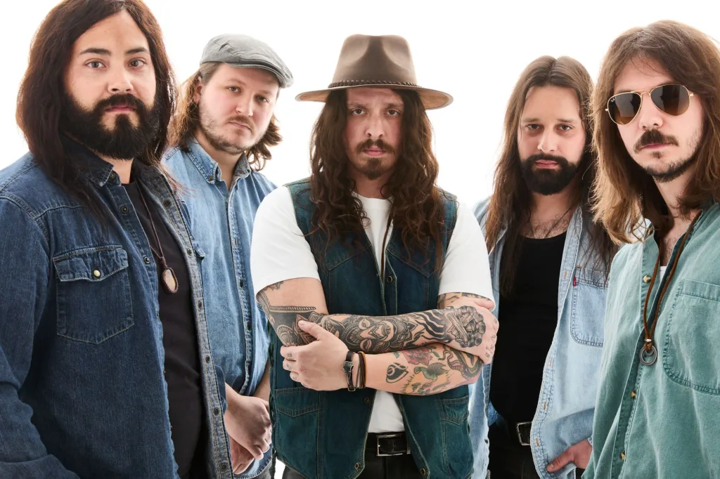 The Commoners release new single 'Lost in the Highlights' ahead of UK tour 1 The Commoners release "Lost in the Highlights" single and music video ahead of UK tour